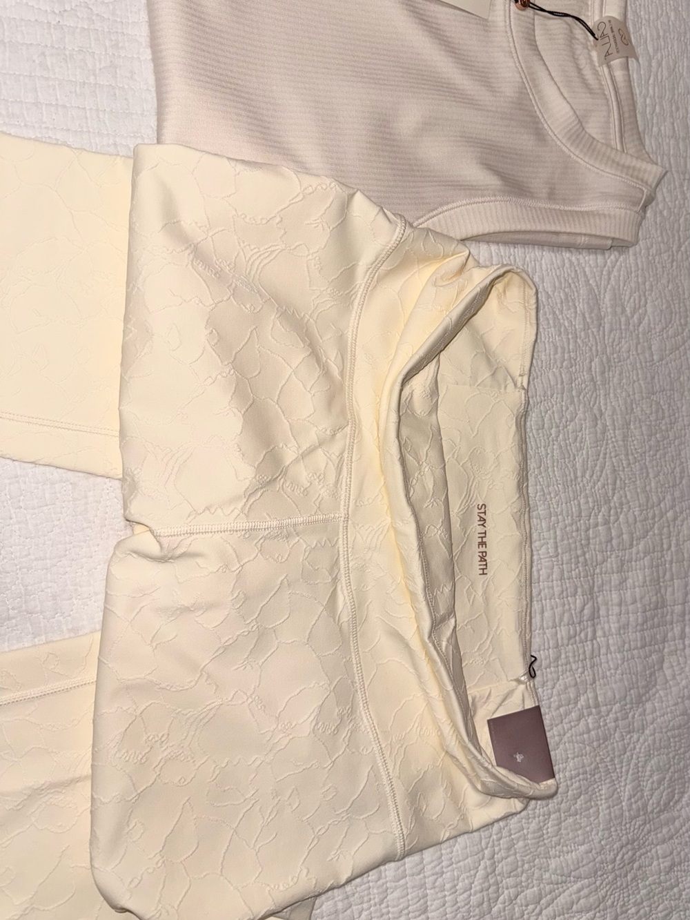 CALIA by Carrie Underwood Cream Textured High Waist Leggings - Picture 7 of 8